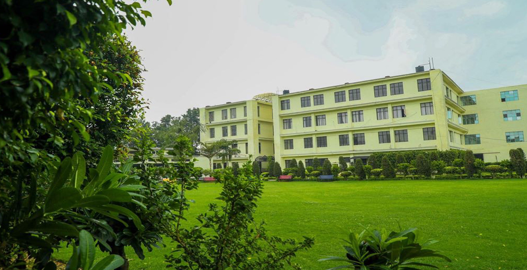 Luxmi Bai Institute of Dental Sciences & Hospital, Patiala